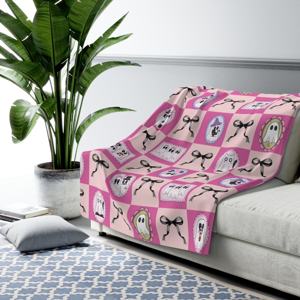 Pink Ghost Patchwork Sherpa Blanket - Cute Halloween Cozy Throw for Kids & Teens