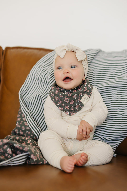 Olive Bloom Classic Muslin Bib