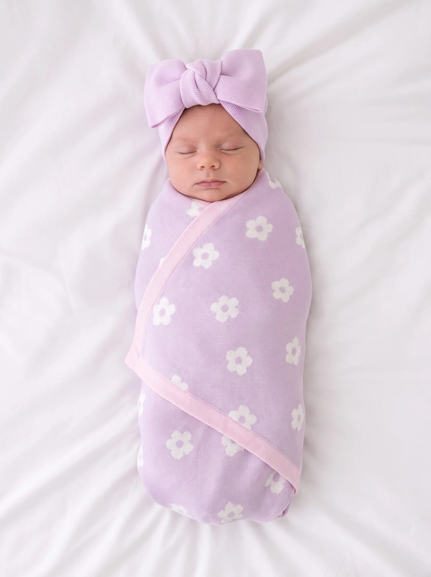 Daisy Jacquard Knit Baby Blanket